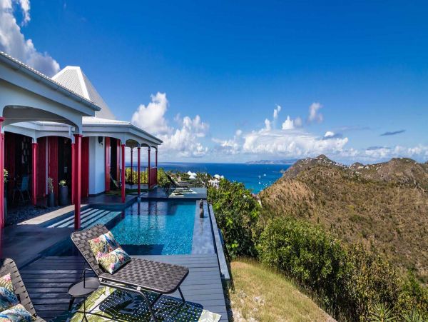 St. Barts Home 975572
