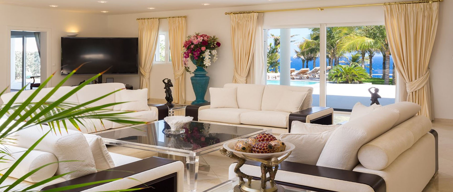 St. Barts Home 975573