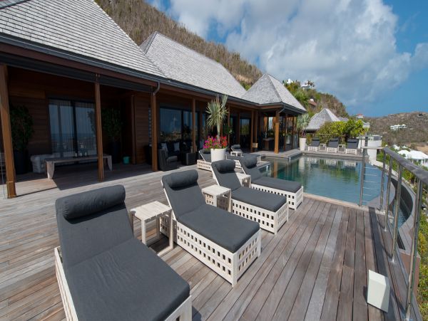 St. Barts Home 975575