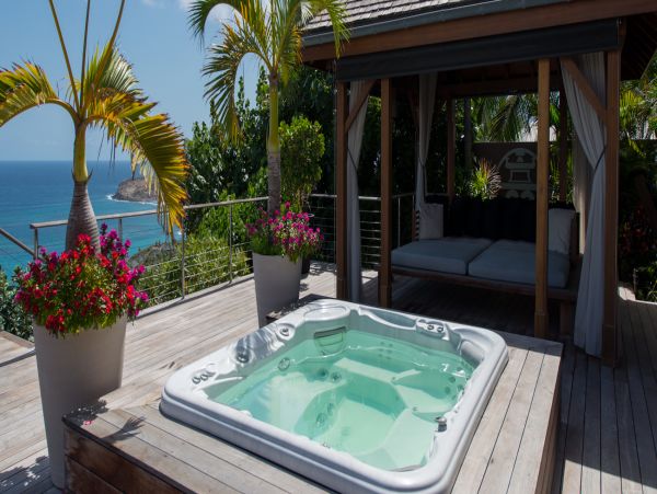 St. Barts Home 975575