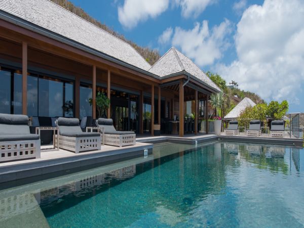 St. Barts Home 975575