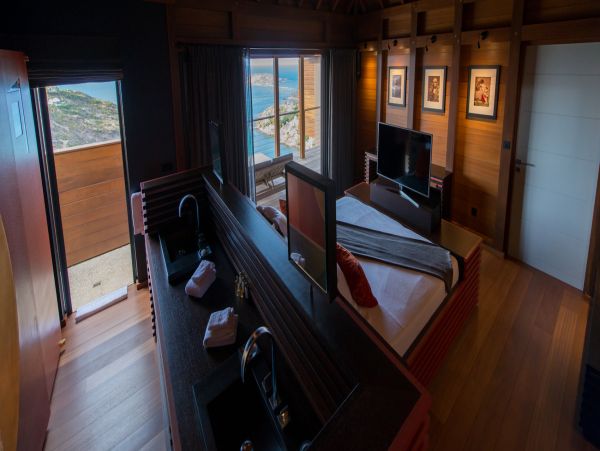 St. Barts Home 975575