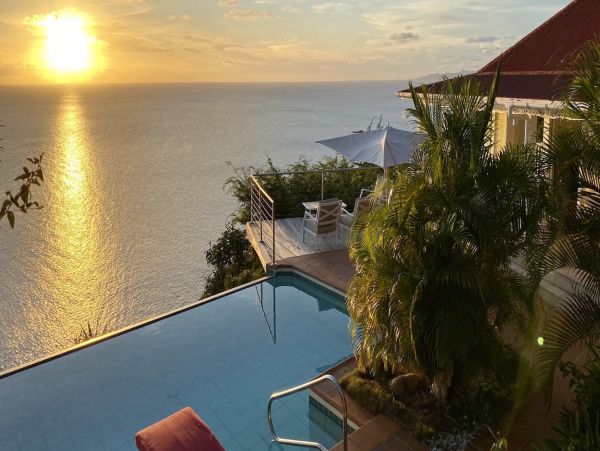 St. Barts Home 975577