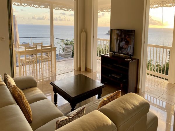 St. Barts Home 975577