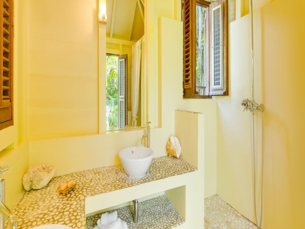St. Barts Home 975579