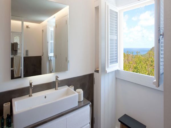 St. Barts Home 975580
