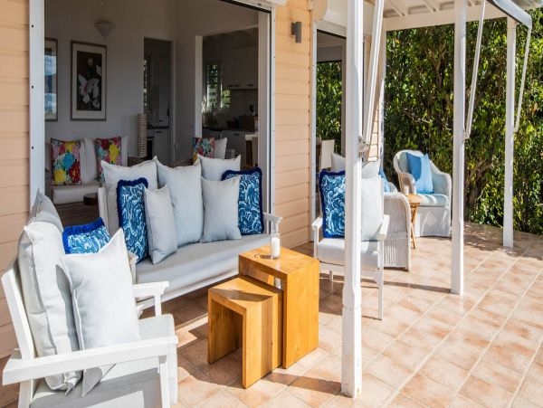 St. Barts Home 975581