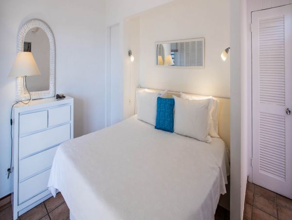 St. Barts Home 975581