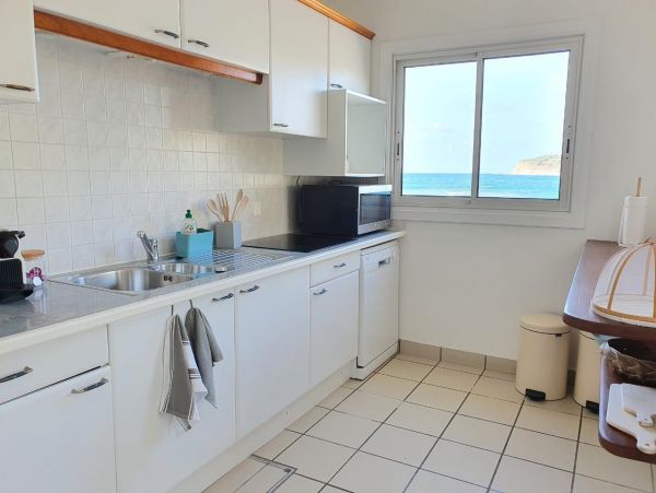 St. Barts Home 975582