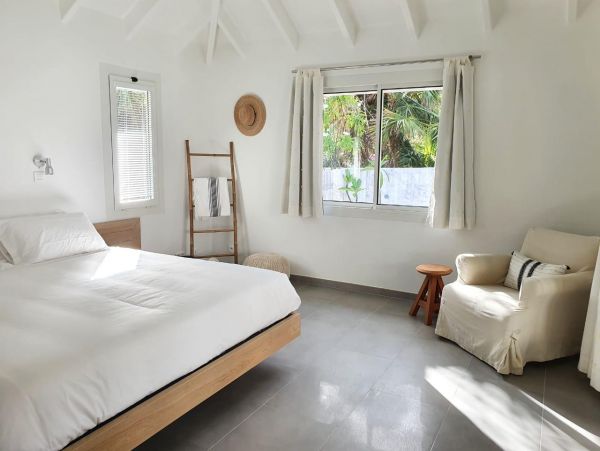 St. Barts Home 975582