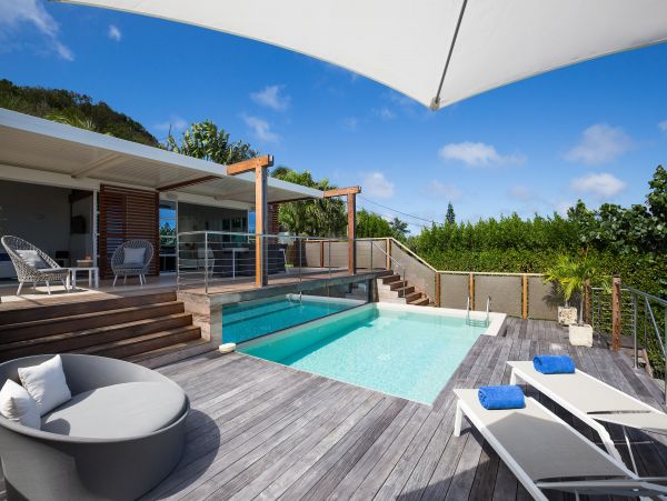 St. Barts Home 975583