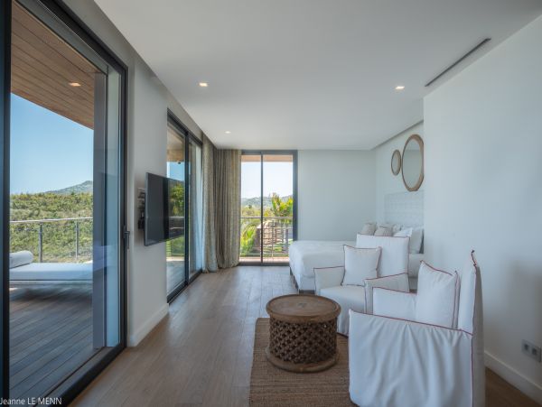 St. Barts Home 975586
