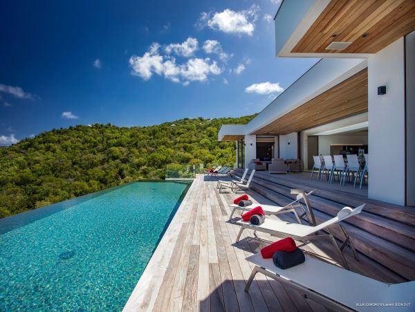 St. Barts Home 975588