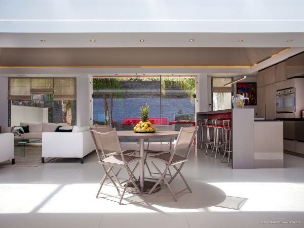 St. Barts Home 975588