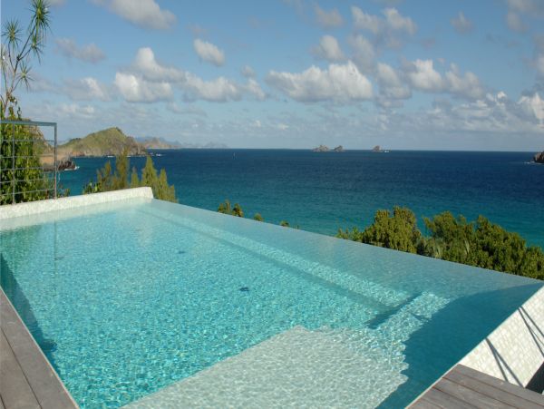 St. Barts Home 975589