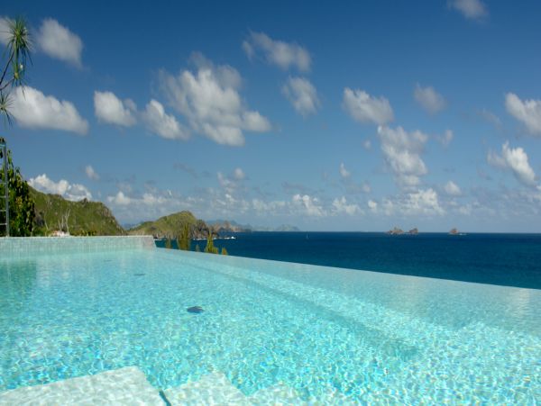 St. Barts Home 975589
