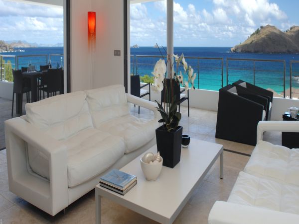 St. Barts Home 975589