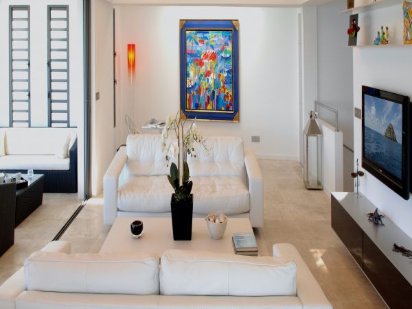St. Barts Home 975589