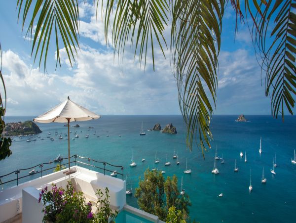 St. Barts Home 975590