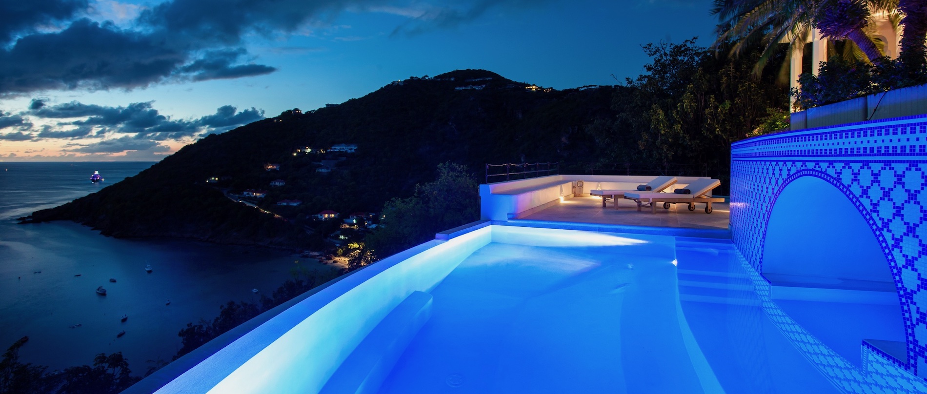 St. Barts Home 975590