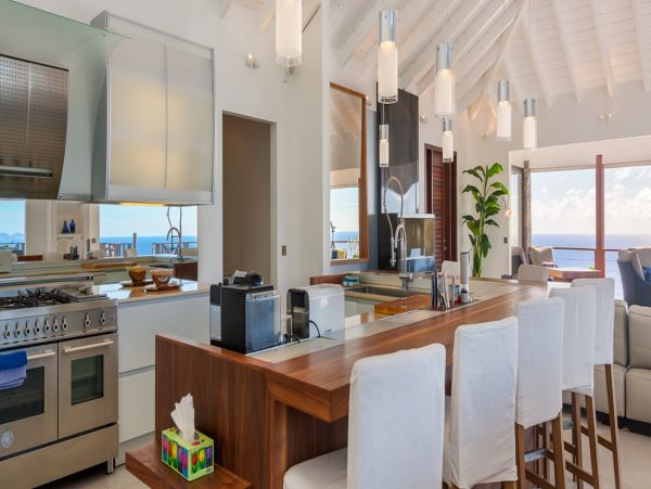 St. Barts Home 975591