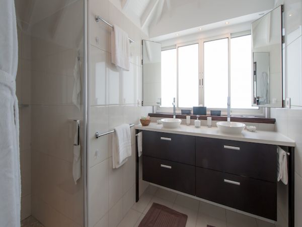 St. Barts Home 975592