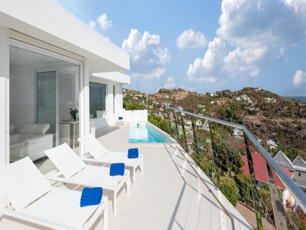 St. Barts Home 975593