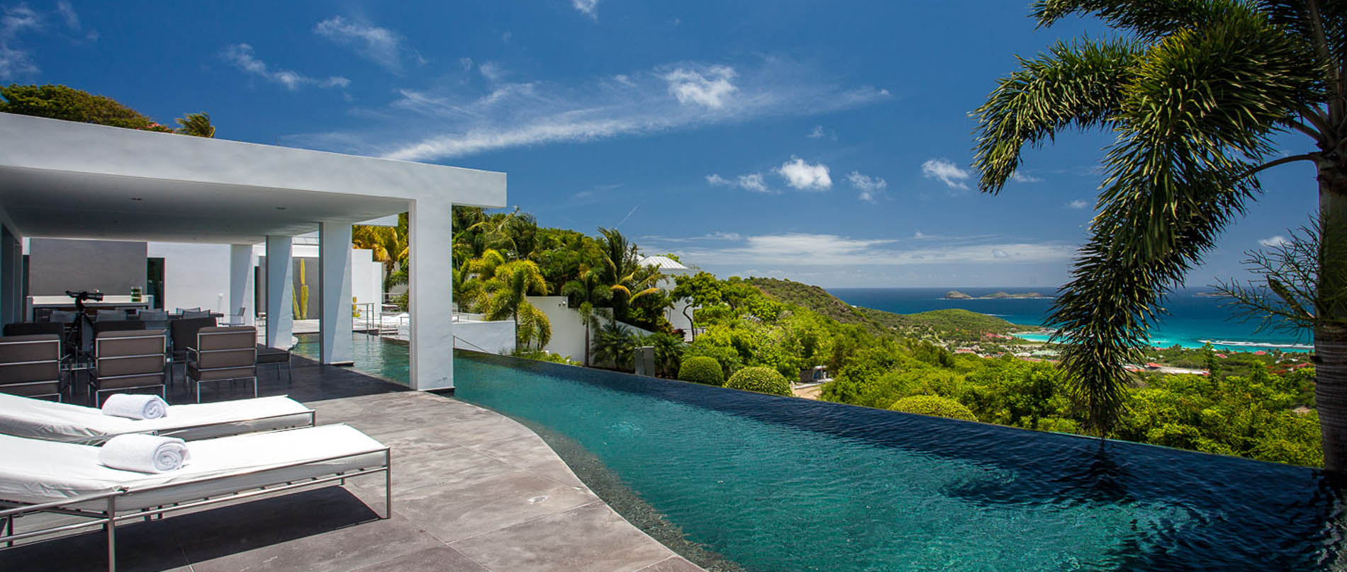 St. Barts Home 975594