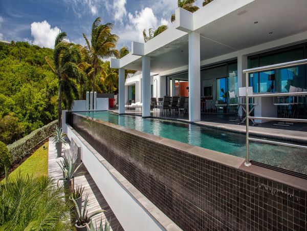 St. Barts Home 975594
