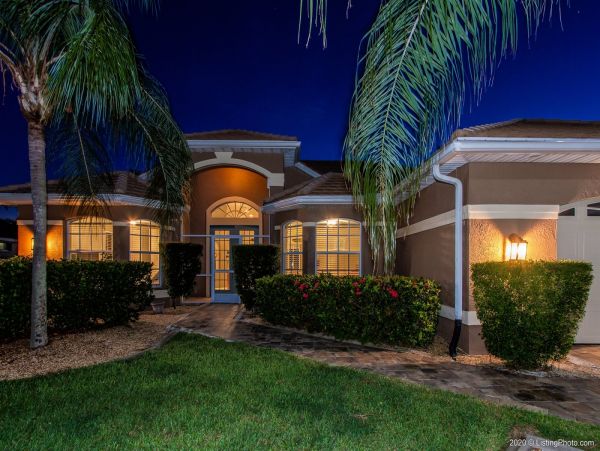 Cape Coral Home 975597