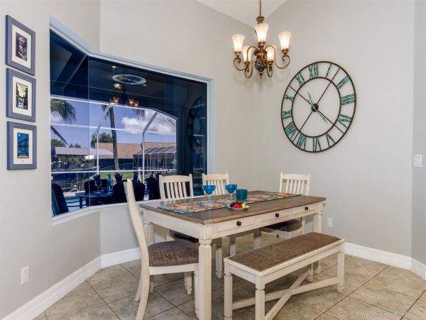 Cape Coral Home 975597