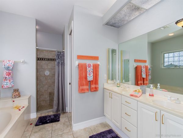 Cape Coral Home 975597
