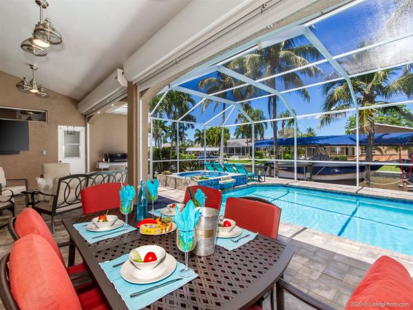 Cape Coral Home 975597