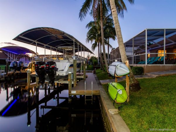 Cape Coral Home 975597