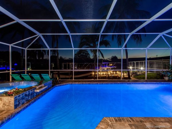 Cape Coral Home 975597