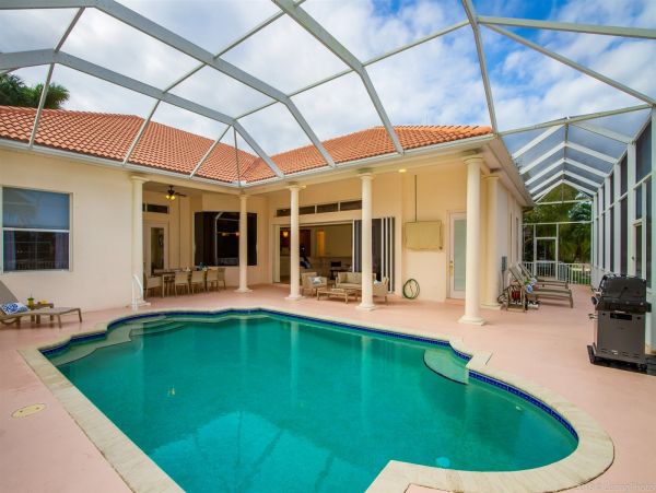 Cape Coral Home 975599