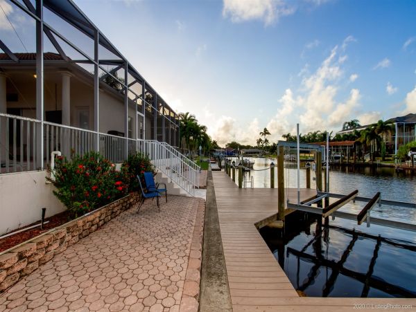 Cape Coral Home 975599