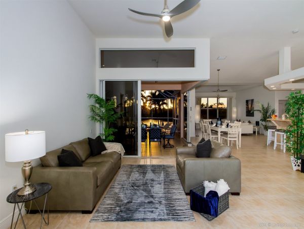 Cape Coral Home 975600