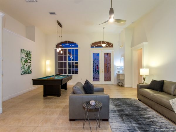 Cape Coral Home 975600
