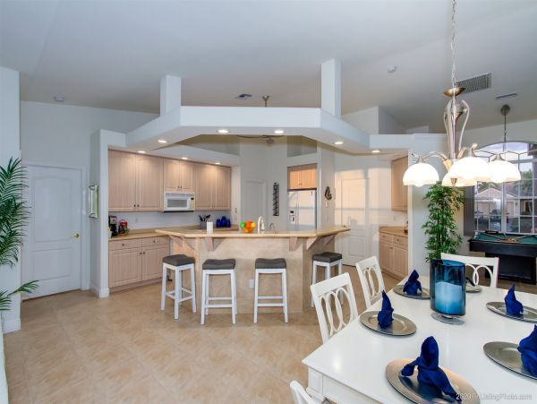 Cape Coral Home 975600