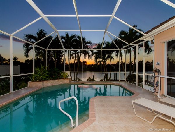 Cape Coral Home 975600