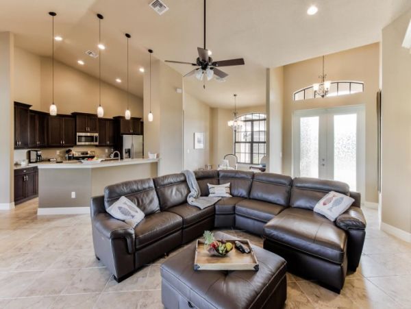 Cape Coral Home 975601