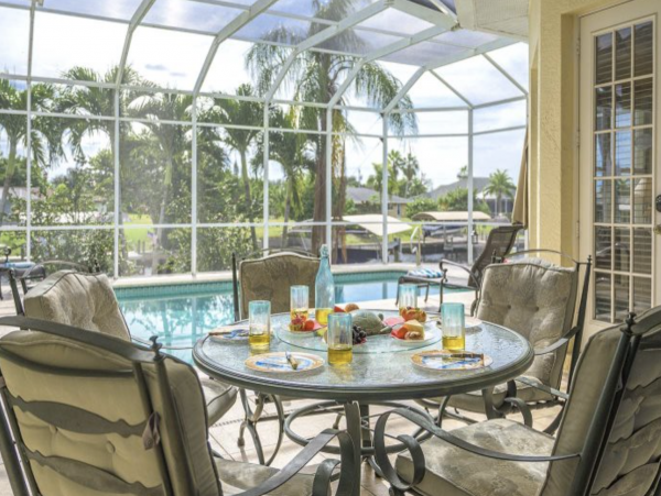 Cape Coral Delight Direct Access to Gulf of Mexico.