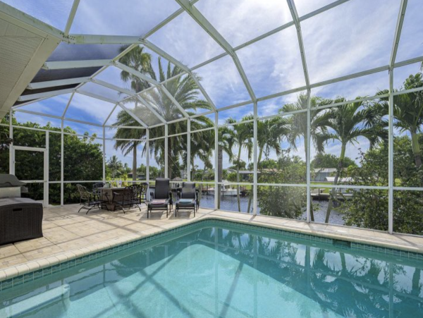 Cape Coral Delight Direct Access to Gulf of Mexico.
