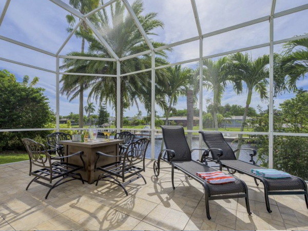 Cape Coral Delight Direct Access to Gulf of Mexico.
