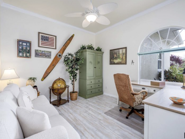 Cape Coral Delight Direct Access to Gulf of Mexico.