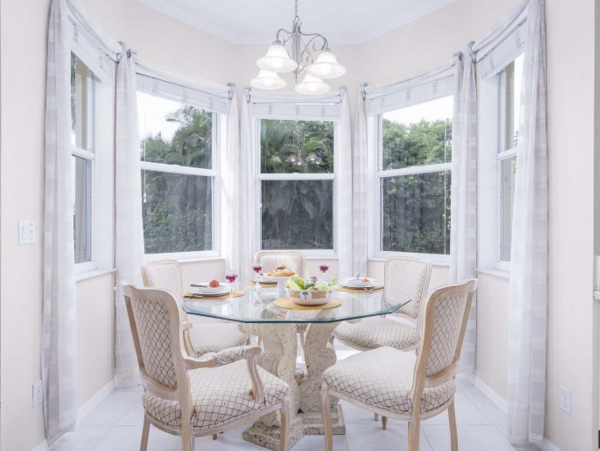 Cape Coral Delight Direct Access to Gulf of Mexico.