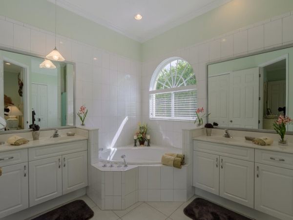 Cape Coral Delight Direct Access to Gulf of Mexico.