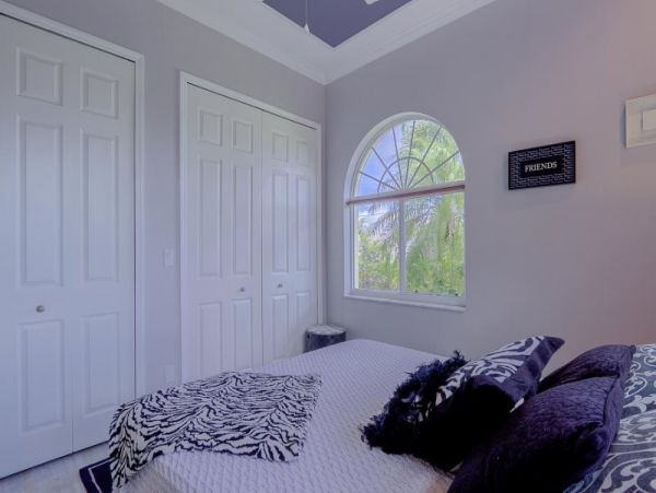 Cape Coral Delight Direct Access to Gulf of Mexico.