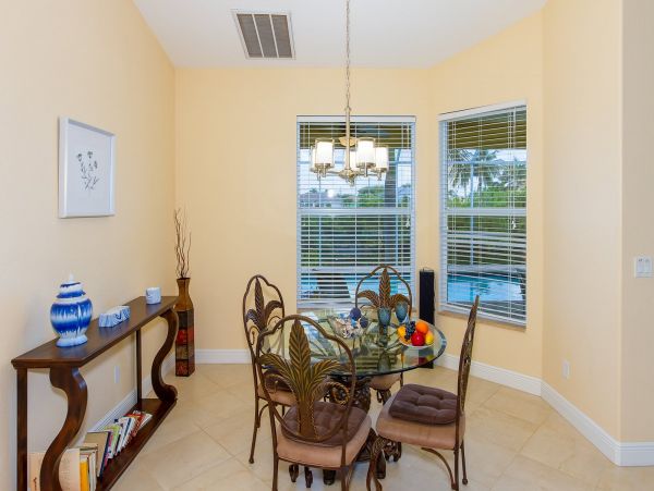 Cape Coral Home 975605